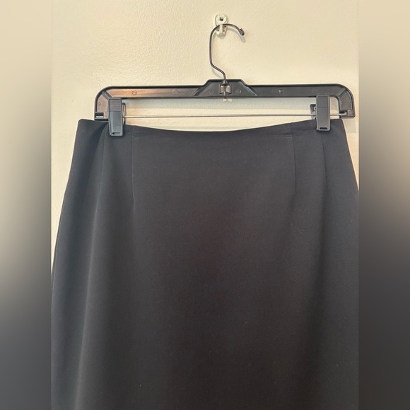 Inc Elegant Black Skirt size 6 - Picture 2 of 9